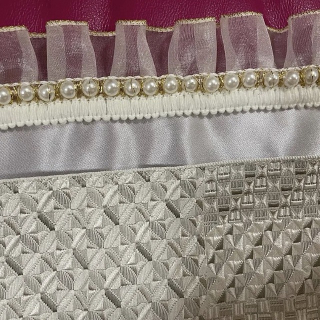 帯飾り 袴上飾り ホワイトサテンリボン フリル パール レディースの水着/浴衣(和装小物)の商品写真