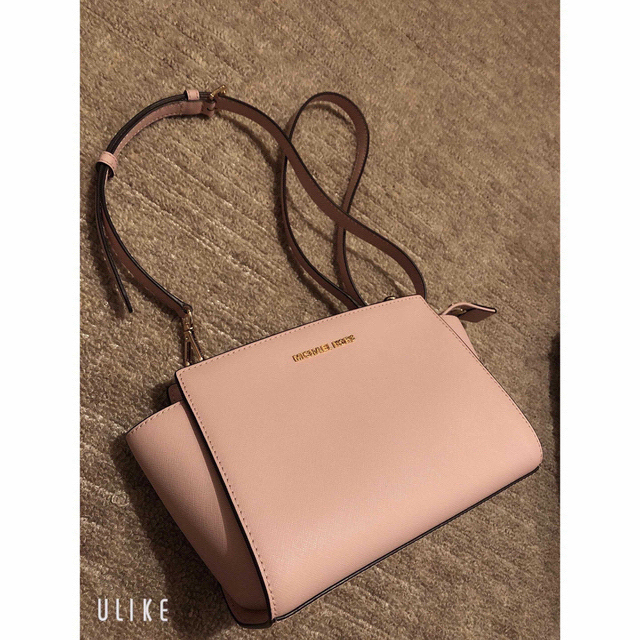 Michael Kors(マイケルコース)のしまちゃん様専用♡MICHEAL KORS ショルダーバッグ レディースのバッグ(ショルダーバッグ)の商品写真