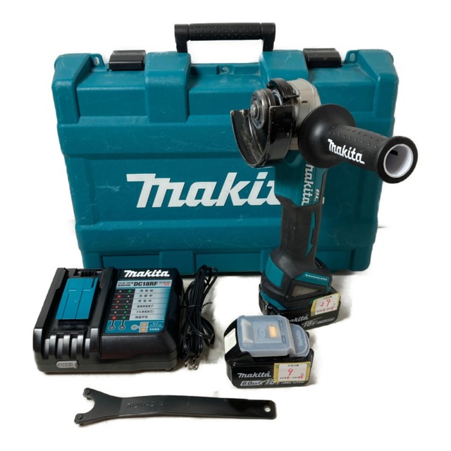 ＊＊MAKITA マキタ 18V 125mm 充電式ディスクグラインダ (バッテリ2個・ 充電器・ケース付） GA504DRGXN