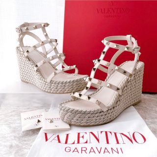 ヴァレンティノガラヴァーニ(valentino garavani)のvalentino ヴァレンティノ　ロックスタッズ ウェッジサンダル　レア美品(サンダル)