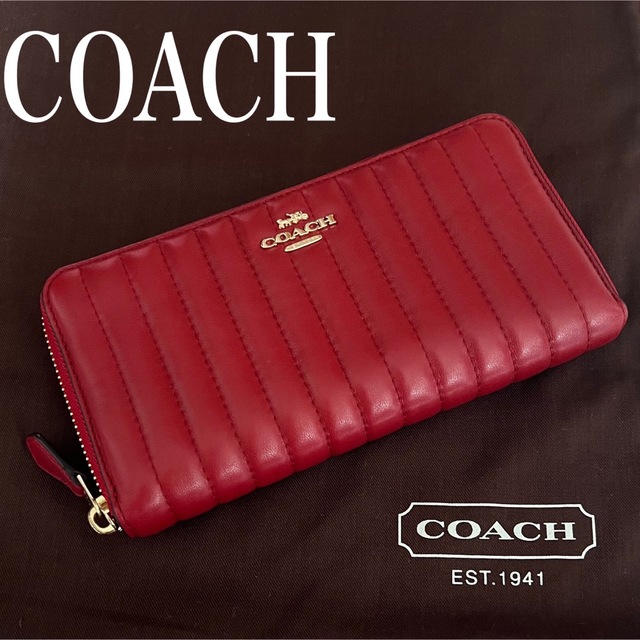 COACH(コーチ)の★手触り柔らか★美品★コーチ　赤　レザー　長財布　ラウンドジップ　ウォレット レディースのファッション小物(財布)の商品写真