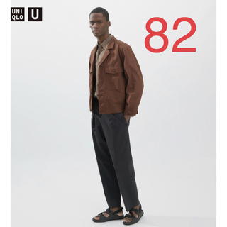 ユニクロ(UNIQLO)の【新品未使用】ダークグレー　ワイドフィットタックジャージーパンツ (スラックス)