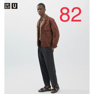 ユニクロ(UNIQLO)の【新品未使用】ダークグレー　ワイドフィットタックジャージーパンツ (スラックス)