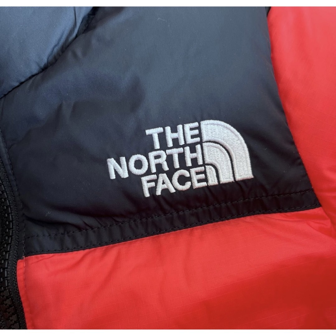 THE NORTH FACE(ザノースフェイス)のTHE NORTH FACE ノースフェイス キッズダウンジャケット 100cm キッズ/ベビー/マタニティのキッズ服男の子用(90cm~)(ジャケット/上着)の商品写真