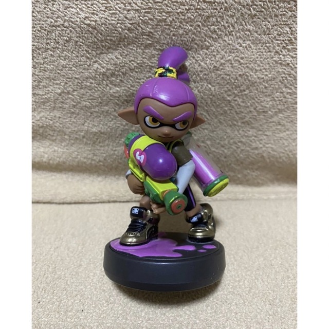 amiibo スプラトゥーン2 ボーイパープル　新品　ニンテンドースイッチ エンタメ/ホビーのフィギュア(ゲームキャラクター)の商品写真