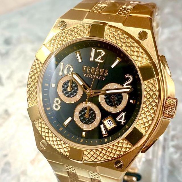 VERSACE - 【新品箱付き】ヴェルサーチ クオーツ メンズ腕時計ゴールド