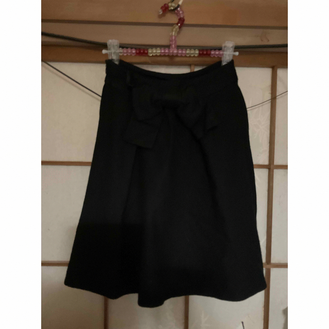 ef-de(エフデ)のフランドル黒のバックリボンスカート レディースのスカート(ひざ丈スカート)の商品写真