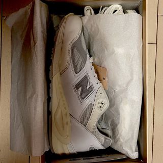 ニューバランス(New Balance)のNew Balance 990V2 "Sea Salt" (スニーカー)