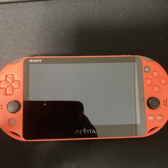 PS VITA 液晶美品 非売品 おまけ付き メモリーカード 32GB 注目