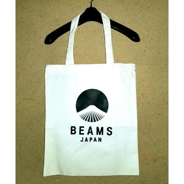 BEAMS(ビームス)のBEAMS JAPAN  帆布トートバッグ  富士山  ブラック レディースのバッグ(トートバッグ)の商品写真