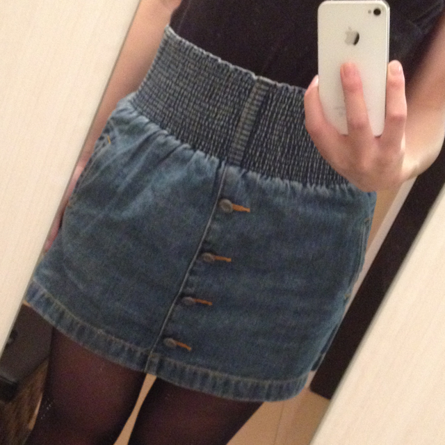 Lily Brown(リリーブラウン)の送料込☆リリーブラウン☆デニムスカート レディースのスカート(ミニスカート)の商品写真
