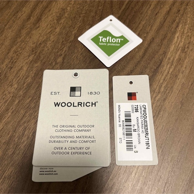 WOOLRICH(ウールリッチ)の【極美品】WOOLRICH ウールリッチ LAMINATED PARKA S メンズのジャケット/アウター(ダウンジャケット)の商品写真