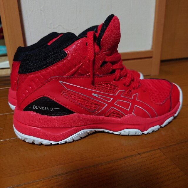 asics(アシックス)のアシックス　バッシュ キッズ/ベビー/マタニティのキッズ靴/シューズ(15cm~)(その他)の商品写真