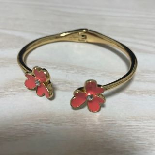 お値下げしました！ Kate Spadeお花のバングル