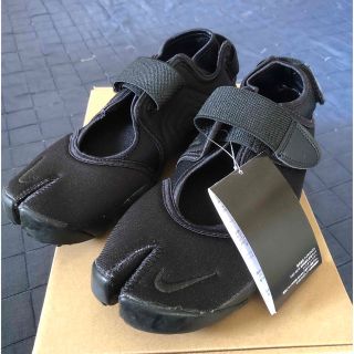 NIKE - ナイキ エアリフト 24cm 新品 スニーカー サンダル NIKE - ナイキ エアリフト 24cm 新品 スニーカー サンダル