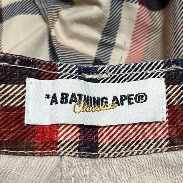 A BATHING APE(アベイシングエイプ)のア ベイシング エイプ ハーフパンツ L - メンズのパンツ(ショートパンツ)の商品写真