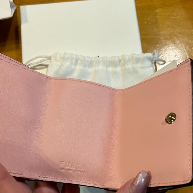 ♡ FURLA ♡ フルラ ミニ財布 三つ折り 2