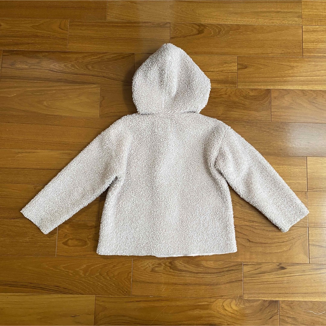 ZARA KIDS(ザラキッズ)のザラベイビー　ボアコート 104 キッズ/ベビー/マタニティのキッズ服女の子用(90cm~)(コート)の商品写真