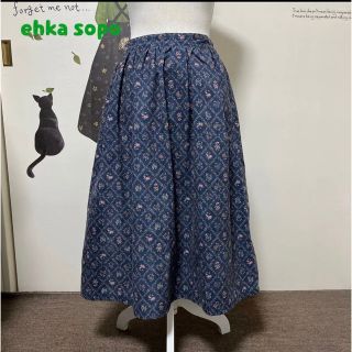 エヘカソポ(ehka sopo)の∇157 エヘカソポ 青系 花柄 細コーデュロイ スカート(ロングスカート)