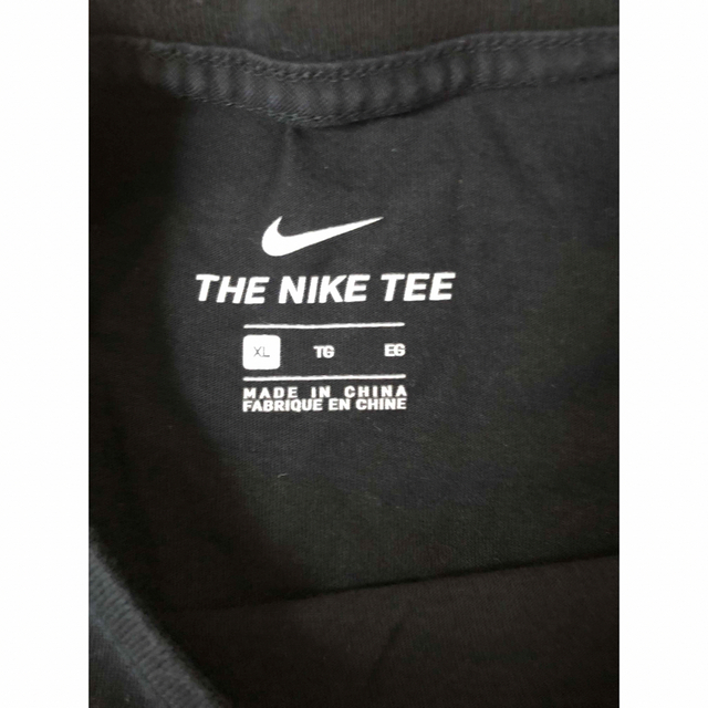 NIKE(ナイキ)のNIKE メンズ　限定プリントロンT XL黒　ナイキ メンズのトップス(Tシャツ/カットソー(七分/長袖))の商品写真