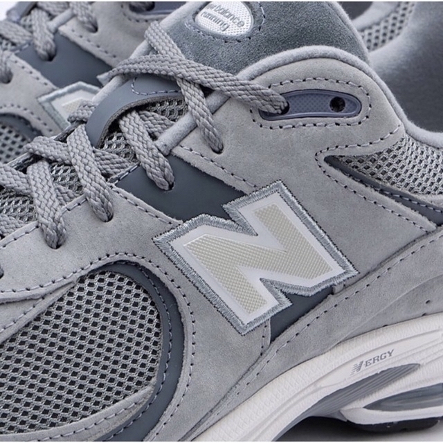 New Balance(ニューバランス)の【新品】NEW BALANCE／M2002RST／GREY 28.5cm メンズの靴/シューズ(スニーカー)の商品写真