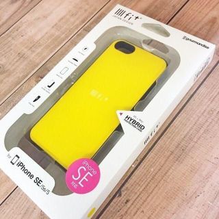 iPhone5 / 5S / SE 兼用 イエロー IIIIfi IFT04YW(iPhoneケース)