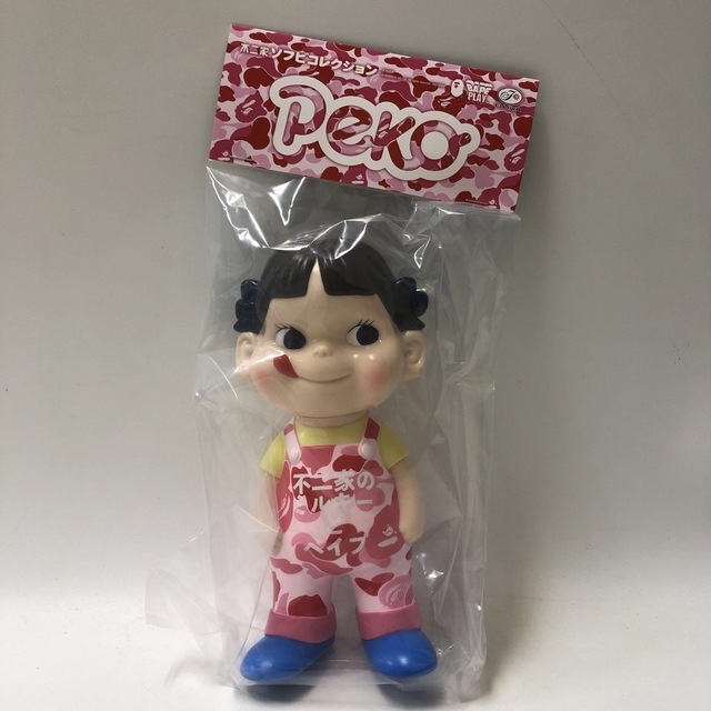 不二家ソフビコレクション BAPE(R) × ペコちゃん PINK | lea-partners.com