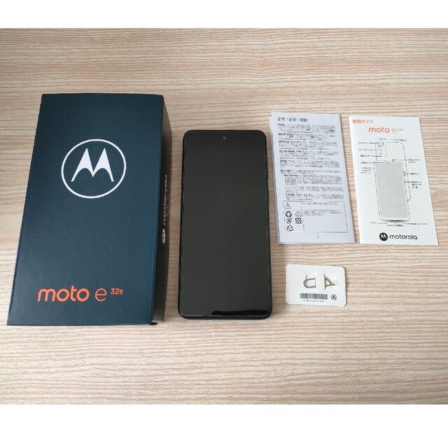 moto e 32s 本体