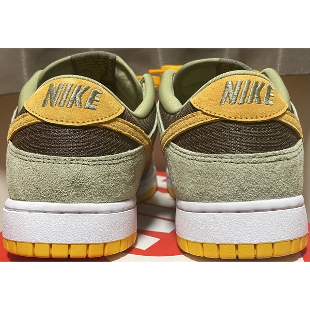 スニーカーNIKE DUNK LOW OLIVE GOLD