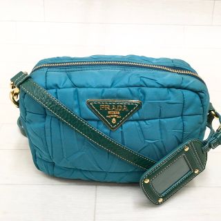 ☆美品・保存袋付☆PRADA CRISPY キルティング ショルダーカメラバッグ