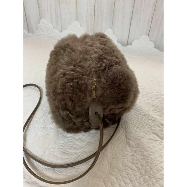 ANAYI(アナイ)のANAYI 羊毛ボア ショルダーバック レディースのバッグ(ショルダーバッグ)の商品写真