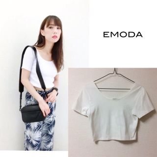 エモダ(EMODA)のフィットミニTシャツ（ホワイト）(Tシャツ(半袖/袖なし))