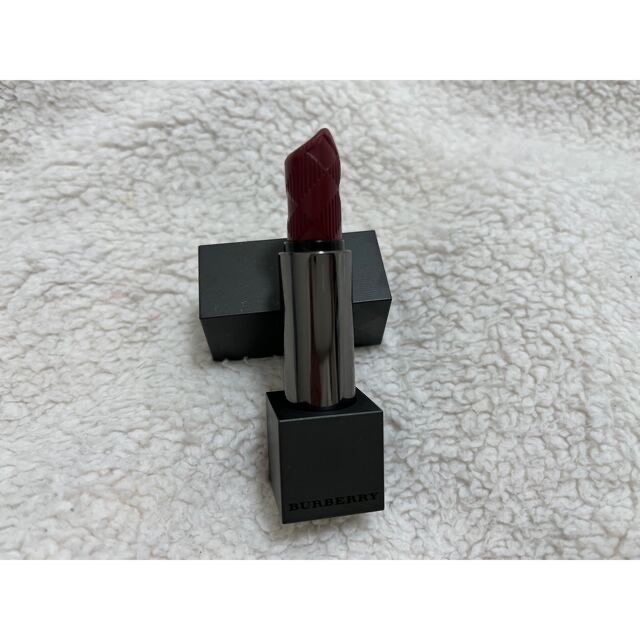 BURBERRY(バーバリー)のBURBERRY LIP VELVET 口紅　リップ コスメ/美容のベースメイク/化粧品(口紅)の商品写真