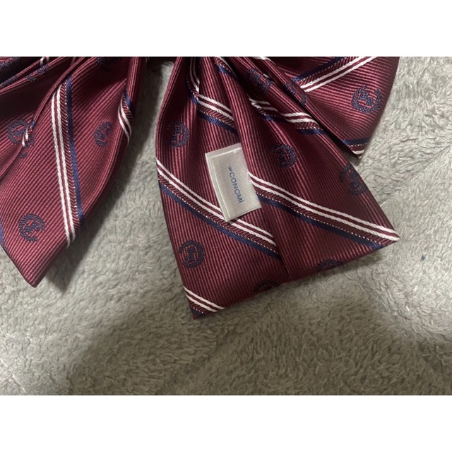 CONOMi(コノミ)の制服　リボン　エンジ　conomi レディースのファッション小物(ネクタイ)の商品写真