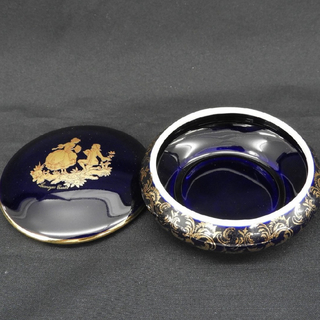 リモージュ　小物入れ　フランス　小皿　金彩色　高級陶磁器ブランド(彫刻/オブジェ)