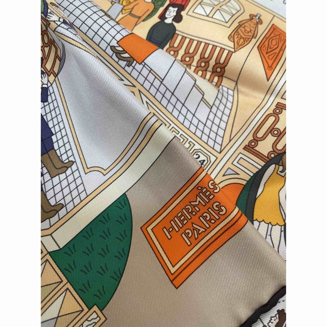 Hermes(エルメス)のエルメス　カレ　90cm メゾンデカレ レディースのファッション小物(バンダナ/スカーフ)の商品写真