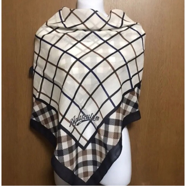 AQUA SCUTUM(アクアスキュータム)の新品アクアスキュータム　スカーフ レディースのファッション小物(バンダナ/スカーフ)の商品写真