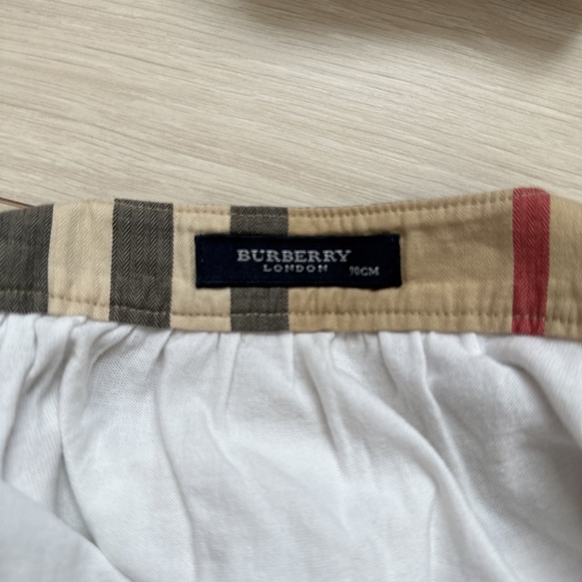 BURBERRY(バーバリー)のバーバリー、セットアップ　チュニック　ショートパンツセット　12m 90cm キッズ/ベビー/マタニティのキッズ服女の子用(90cm~)(Tシャツ/カットソー)の商品写真