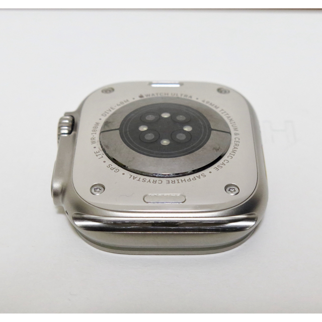 Apple Watch Ultra 49 チタニウム　MNHL3J/A