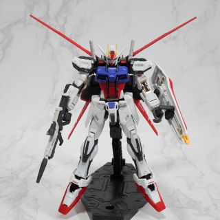 バンダイ(BANDAI)のリアルグレード エールストライクガンダム　完成品(プラモデル)