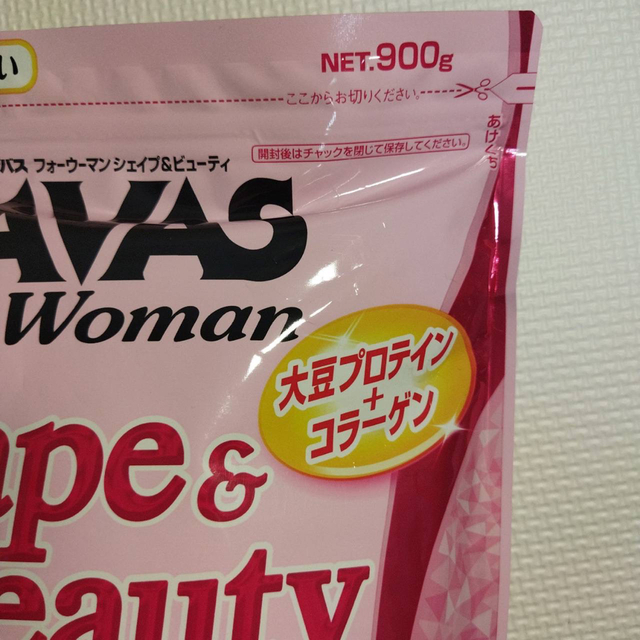 SAVAS(ザバス)のザバス for woman シェイプ＆ビューティ ミルクティー風味 900g 食品/飲料/酒の健康食品(プロテイン)の商品写真