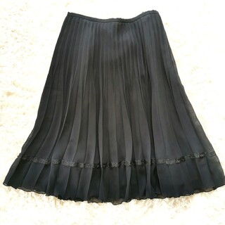 リフレクト(ReFLEcT)のリフレクト　シフォンプリーツスカート　黒　ブラック　フォーマル　サイズ11(ひざ丈スカート)