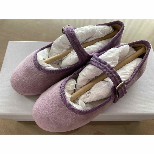 UNITED ARROWS green label relaxing(ユナイテッドアローズグリーンレーベルリラクシング)のユナイテッドアローズ　ストラップシューズ17cm（LILAC） キッズ/ベビー/マタニティのキッズ靴/シューズ(15cm~)(フォーマルシューズ)の商品写真