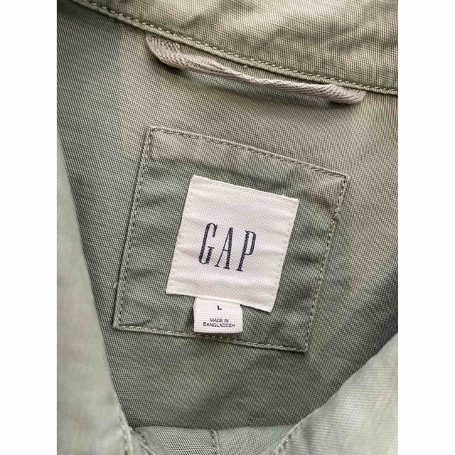 GAP(ギャップ)のgap/裾フリルミリタリージャケット レディースのジャケット/アウター(ミリタリージャケット)の商品写真