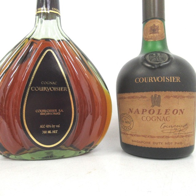 未開封★COURVOISIER【クルボアジェ】 XO グリーン/ナポレオン 旧ラベル コニャック 2本セット 700ml