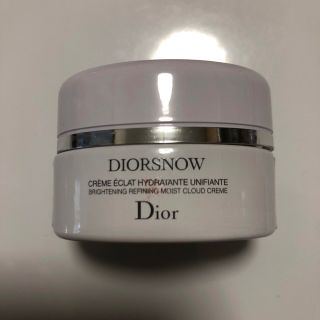 ディオール(Dior)のスノーブライトニングモイストクリーム(乳液/ミルク)