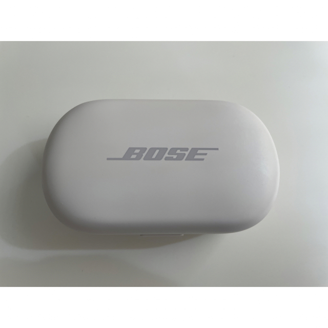 BOSE(ボーズ)のBOSE QUIETCOMFORT® EARBUDS ボーズ ワイヤレスイヤホン スマホ/家電/カメラのオーディオ機器(ヘッドフォン/イヤフォン)の商品写真