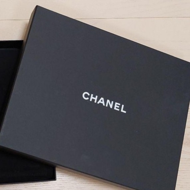 CHANEL(シャネル)のシャネルネックレスケース レディースのバッグ(ショップ袋)の商品写真