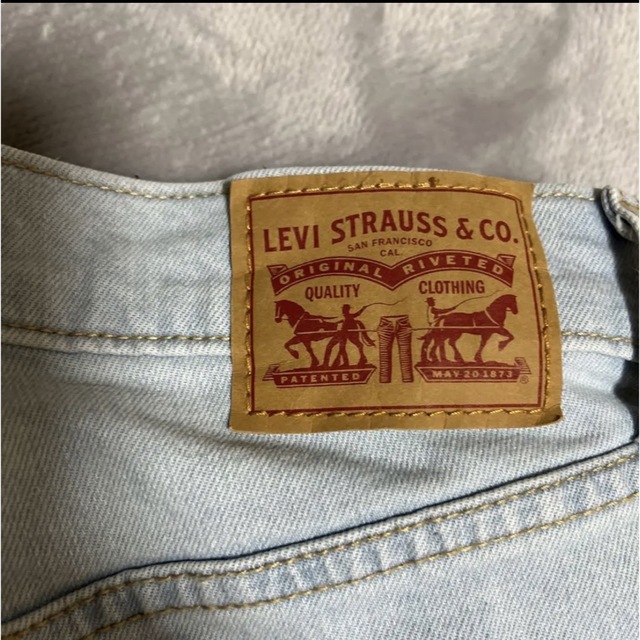 Levi's(リーバイス)のLEVI’S デニム レディースのパンツ(デニム/ジーンズ)の商品写真