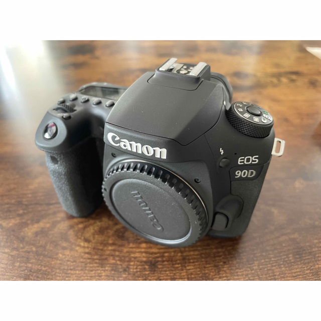 Canon デジタル一眼レフカメラ EOS 90D ボディ Canon デジタル一眼レフカメラ EOS 90D ボディ